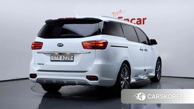 Kia The New Carnival id 4345701 из Кореи 12