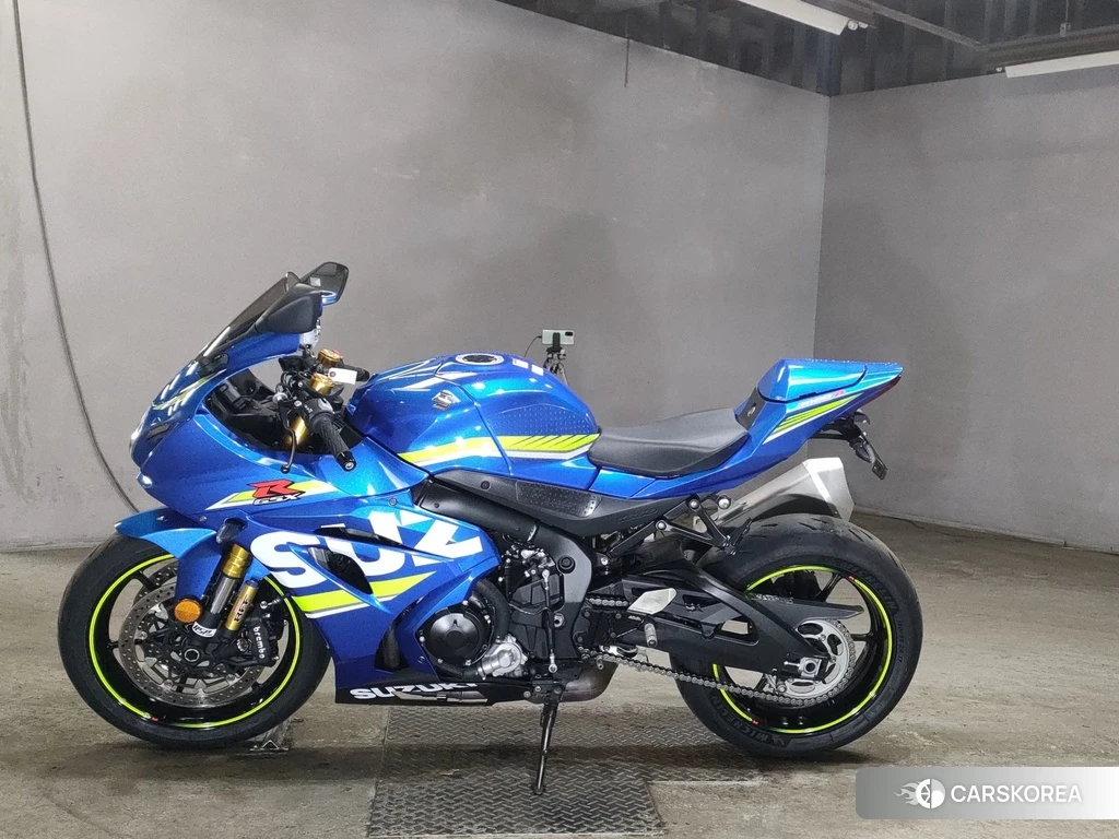 Проданный Suzuki GSX-R1000R 2017 из Японии