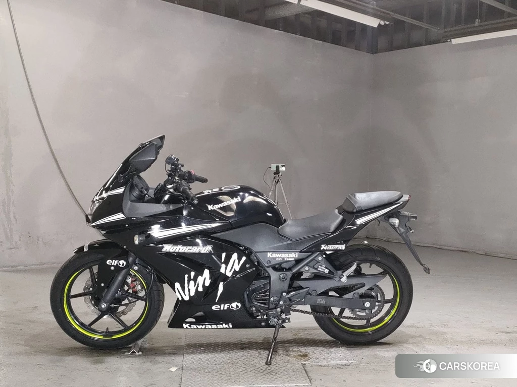 Проданный Kawasaki NINJA 250R id 4148397 из Японии