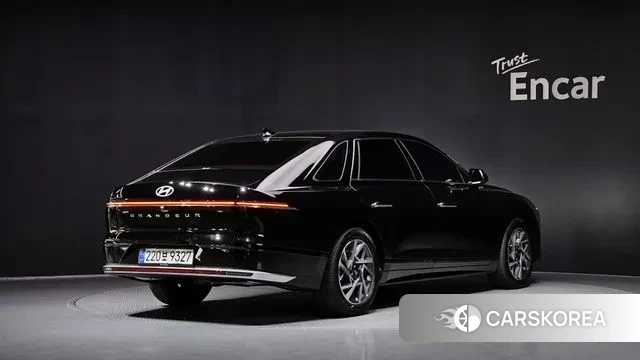 Hyundai Grandeur (GN7) id 3353339 из Кореи 12