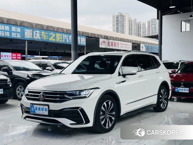 Volkswagen Tiguan L 2022 Белый из Китая, фото 2