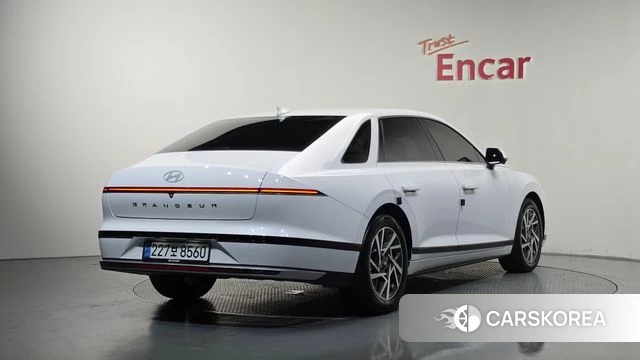 Hyundai Grandeur (GN7) id 4904416 из Кореи 12