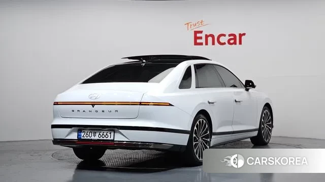 Hyundai Grandeur Hybrid (GN7) id 3776504 из Кореи 12