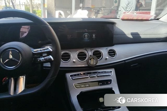 Mercedes-Benz E-class id 4256237 из Китая 9