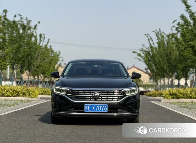 Volkswagen Passat 2022 Черный из Китая, фото 5