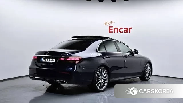 Mercedes-Benz E-Class W213 id 3691630 из Кореи 12