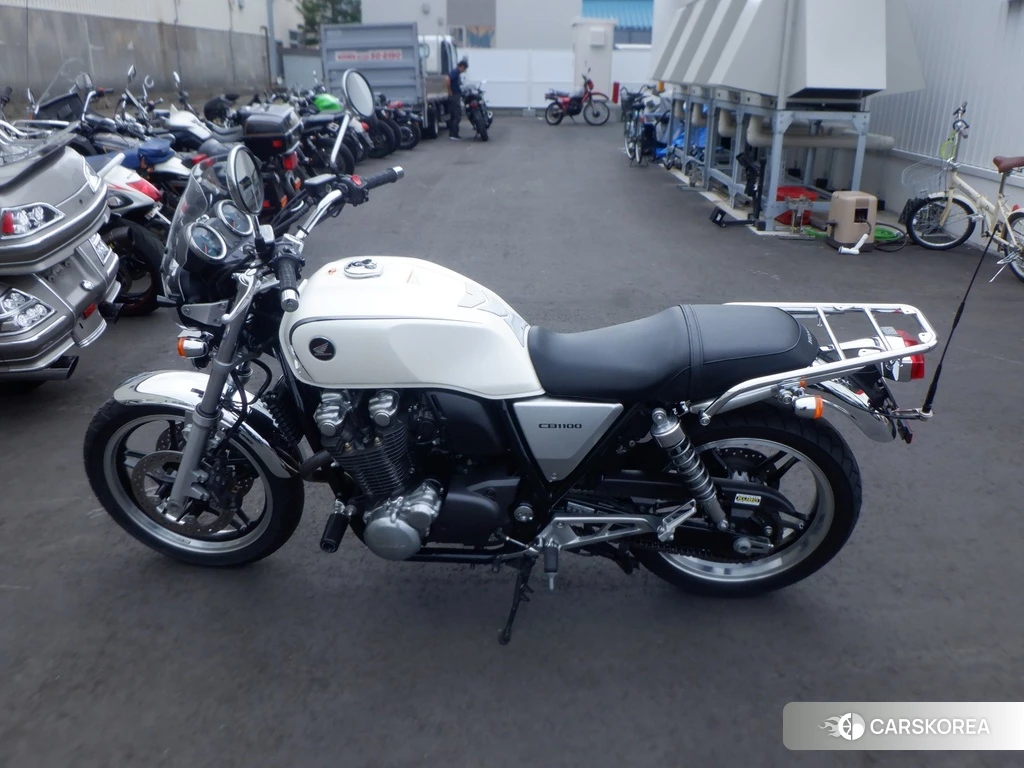 Проданный Honda CB1100 ABS 2010 из Японии, фото 2