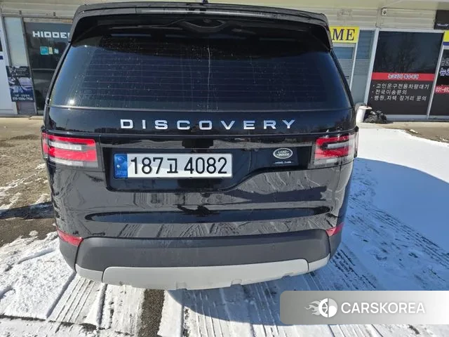 Land Rover Discovery 5 2018 Черный из Кореи, фото 3