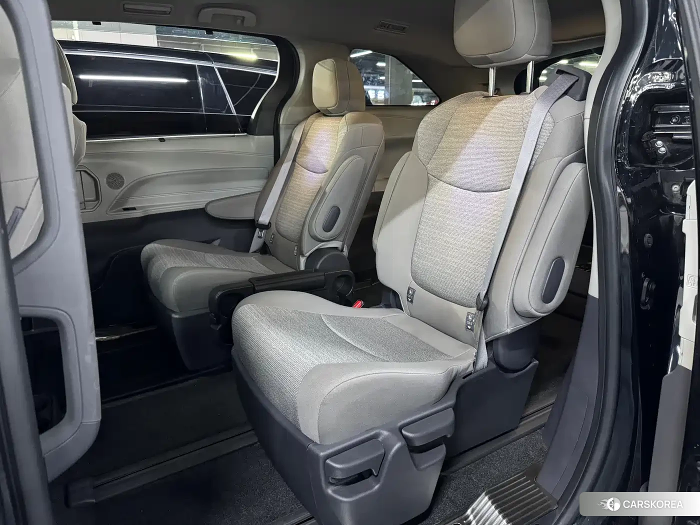Toyota Sienna id 4589491 из Китая 10