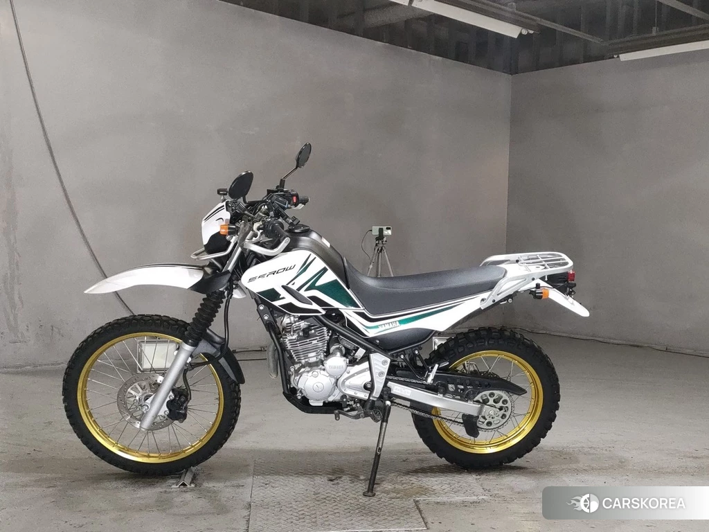 Проданный Yamaha SEROW 250 2012 из Японии