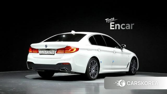 BMW 5 Series (G30) id 4339063 из Кореи 12