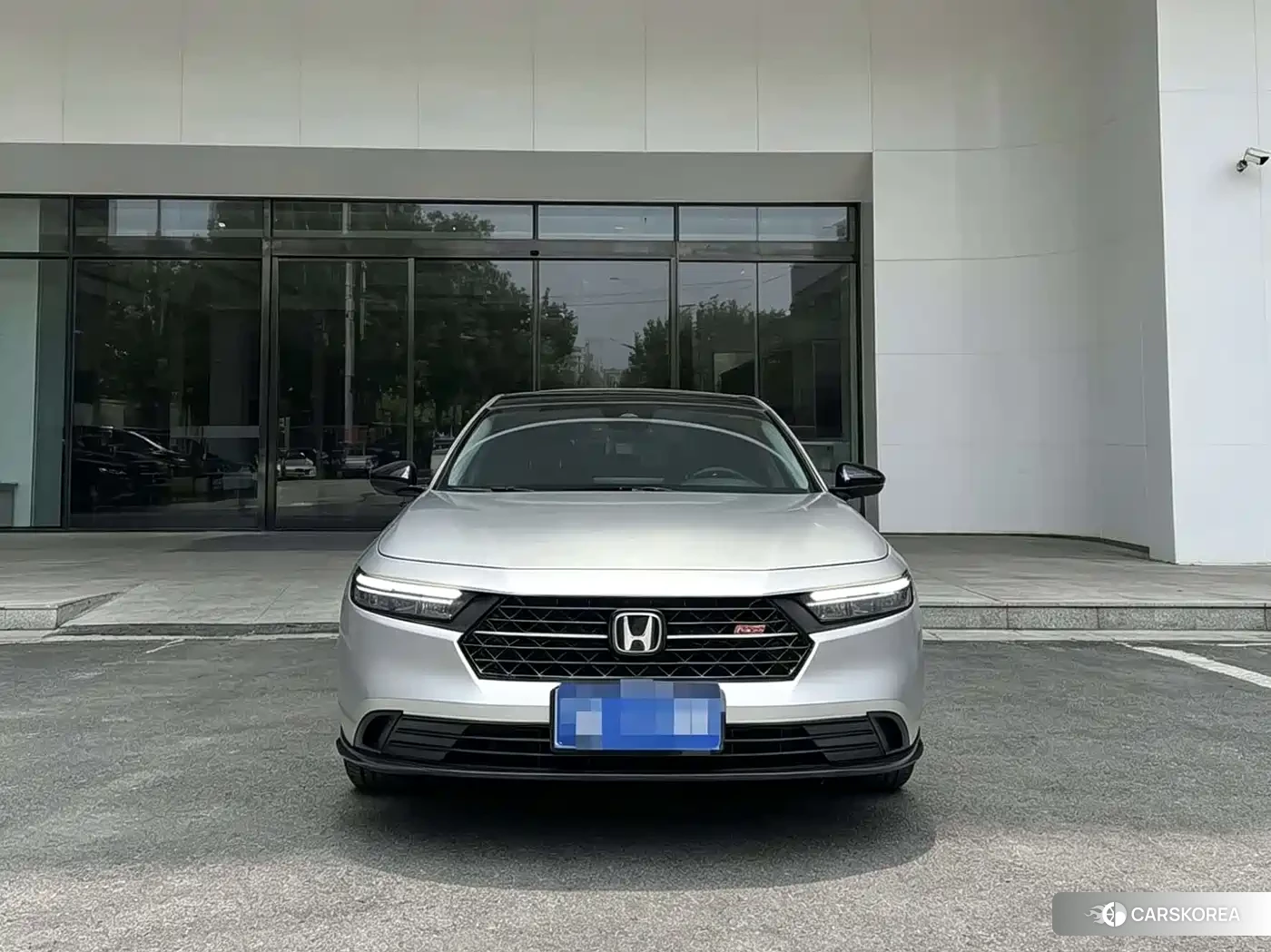 Honda Accord 2024 Silver/gray из Китая, фото 2