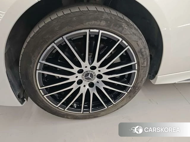 Mercedes-Benz Class C 2024 Белый из Китая, фото 6