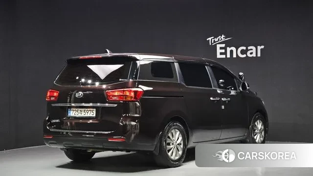 Kia The New Carnival id 3209972 из Кореи 12