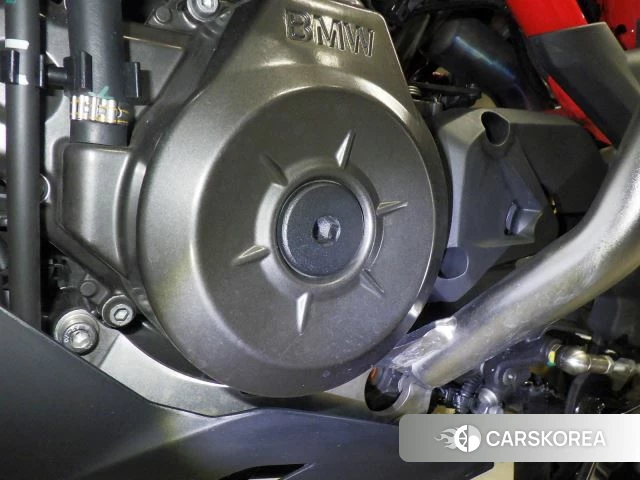 Engine photo