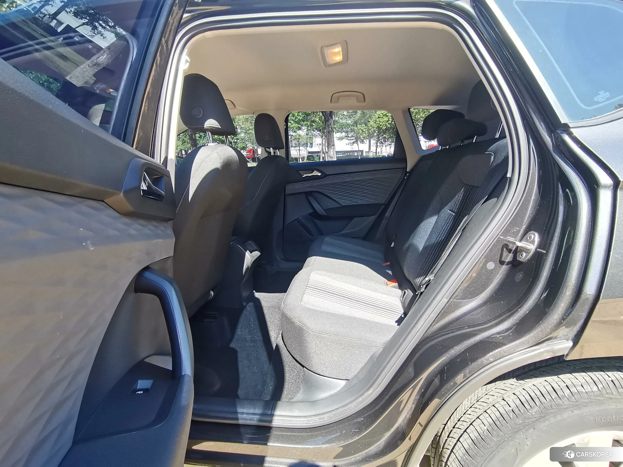 Volkswagen Tuyue id 4440633 из Китая 12