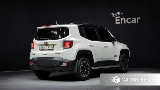 Jeep Renegade id 3469759 из Кореи 12
