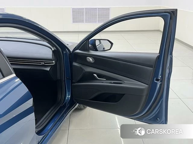 Hyundai Elantra id 4359424 из Китая 12