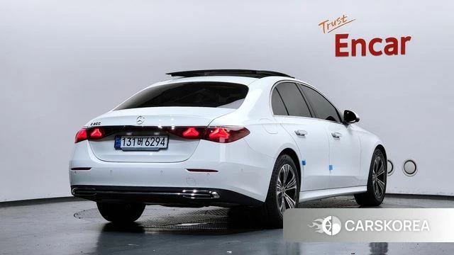 Mercedes-Benz E-Class W214 id 4773478 из Кореи 12