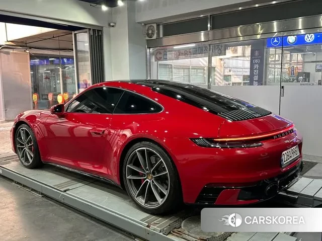 Porsche 911(992) id 3585680 из Кореи 12