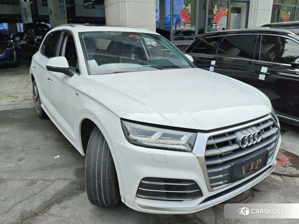 Audi Q5L 2020 Белый из Китая, фото 2