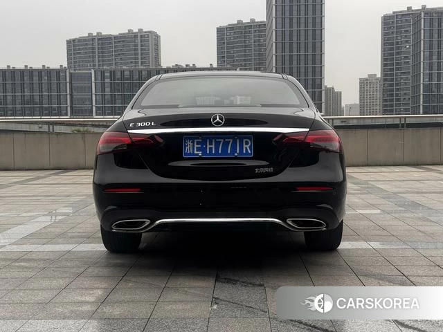 Mercedes-Benz E-class id 4259931 из Китая 12