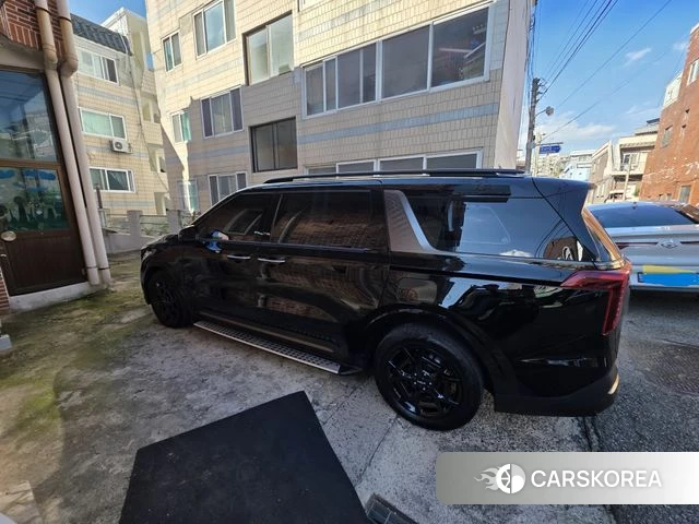 Kia The New Carnival 4th Generation 2024 Черный из Кореи, фото 2