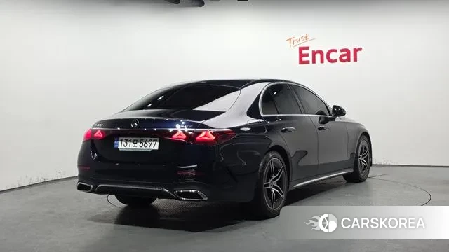 Mercedes-Benz E-Class W214 id 3689843 из Кореи 12