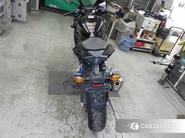 Проданный Honda CBR400R id 4000024 из Японии, фото 12