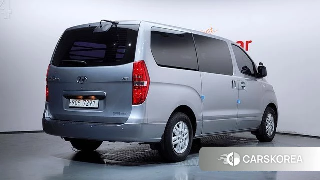 Hyundai The New Grand Starex id 4632955 из Кореи 12