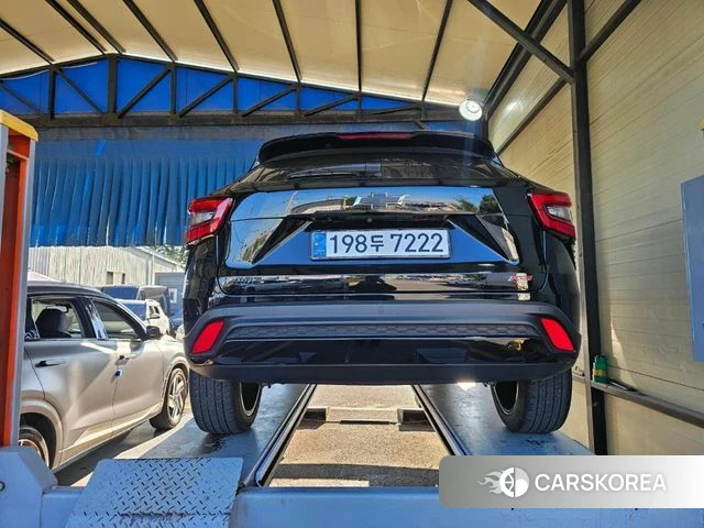 Chevrolet (GM Daewoo) Trax Crossover 2023 Черный из Кореи, фото 2