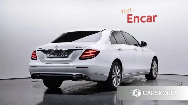 Mercedes-Benz E-Class W213 id 3096273 из Кореи 12