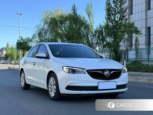Buick Yinglang 2019 Белый из Китая, фото 2
