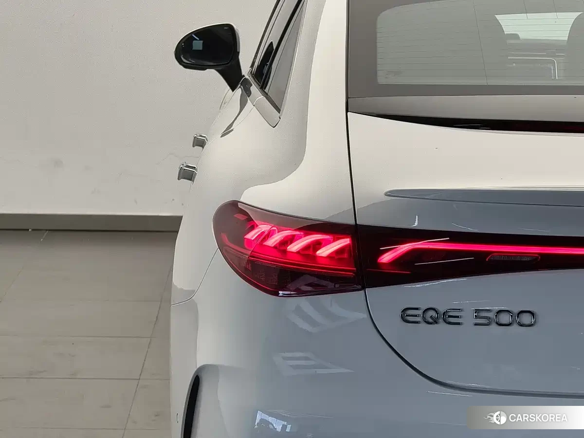 Mercedes-Benz EQE id 4553798 из Китая 12