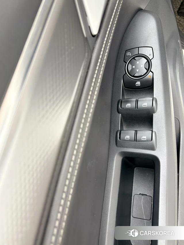 Ford Forrest id 4374607 из Китая 10