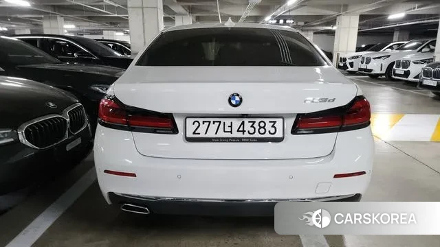 BMW 5 Series (G30) 2021 Белый из Кореи, фото 6