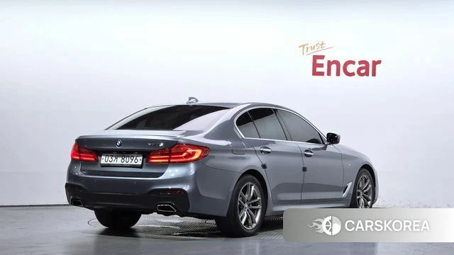 BMW 5 Series (G30) id 4689537 из Кореи 12