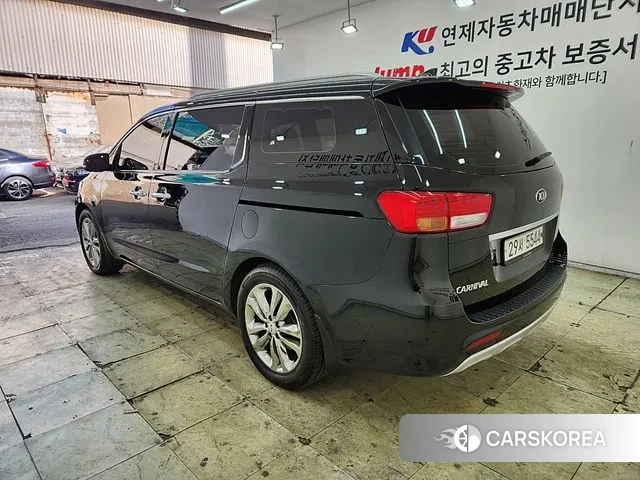 Kia All New Carnival id 3474901 из Кореи 12