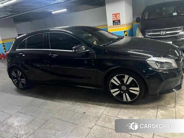 Mercedes-Benz A-Class W176 2018 Черный из Кореи, фото 4