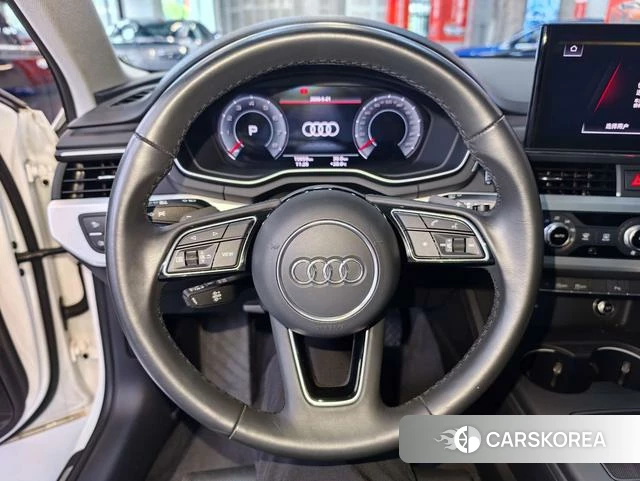 Audi A4L 2023 Белый из Китая, фото 2