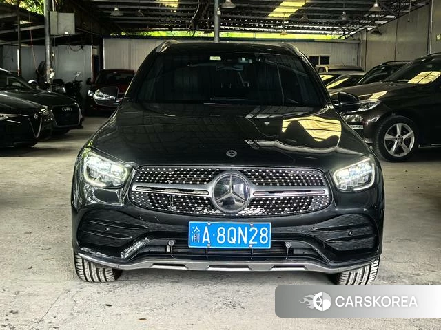 Mercedes-Benz GLC 2021 Темно-серый из Китая, фото 3