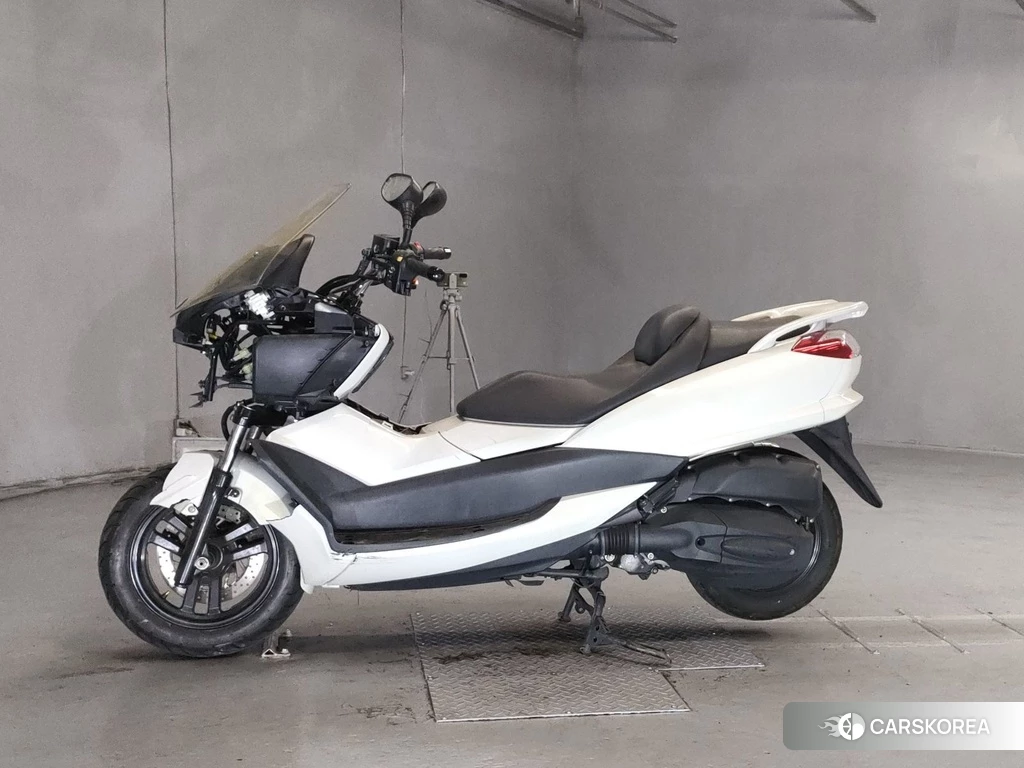 Проданный Yamaha MAJESTY 250 2011 из Японии, фото 2
