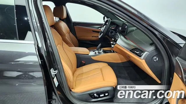 BMW 5 Series (G30) id 2681619 из Кореи 12