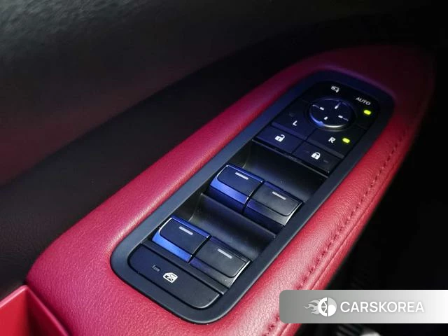 Lexus RX id 4320812 из Китая 12