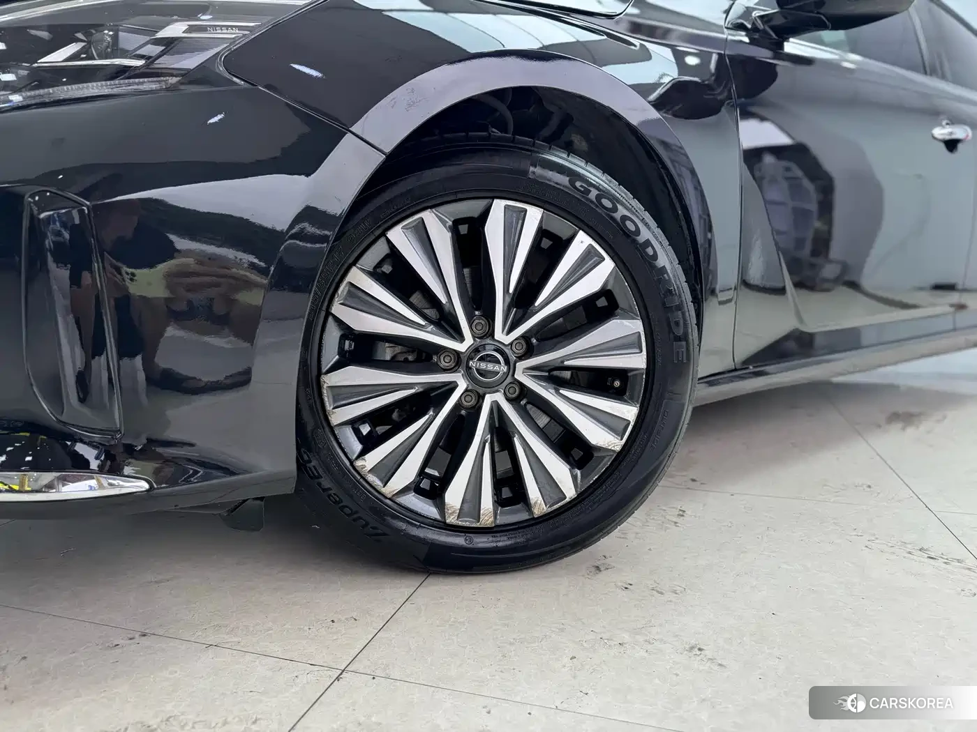 Nissan Altima id 4589208 из Китая 13
