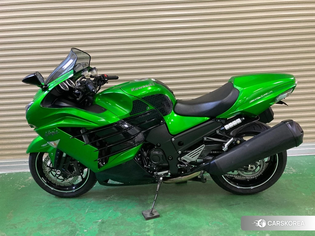 Проданный Kawasaki ZX-14R NINJA ABS 2012 из Японии, фото 2