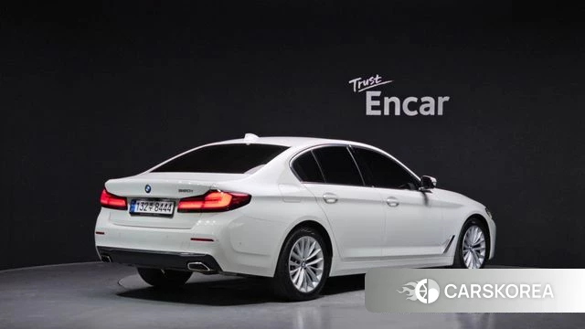 BMW 5 Series (G30) id 4302661 из Кореи 12