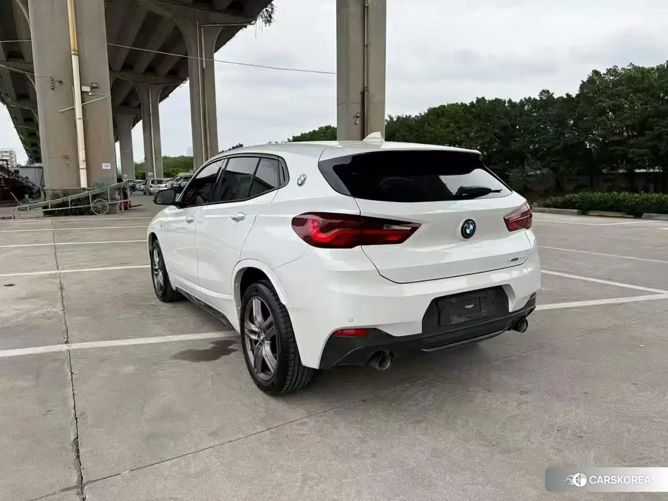 BMW X2 2023 Белый из Китая, фото 2