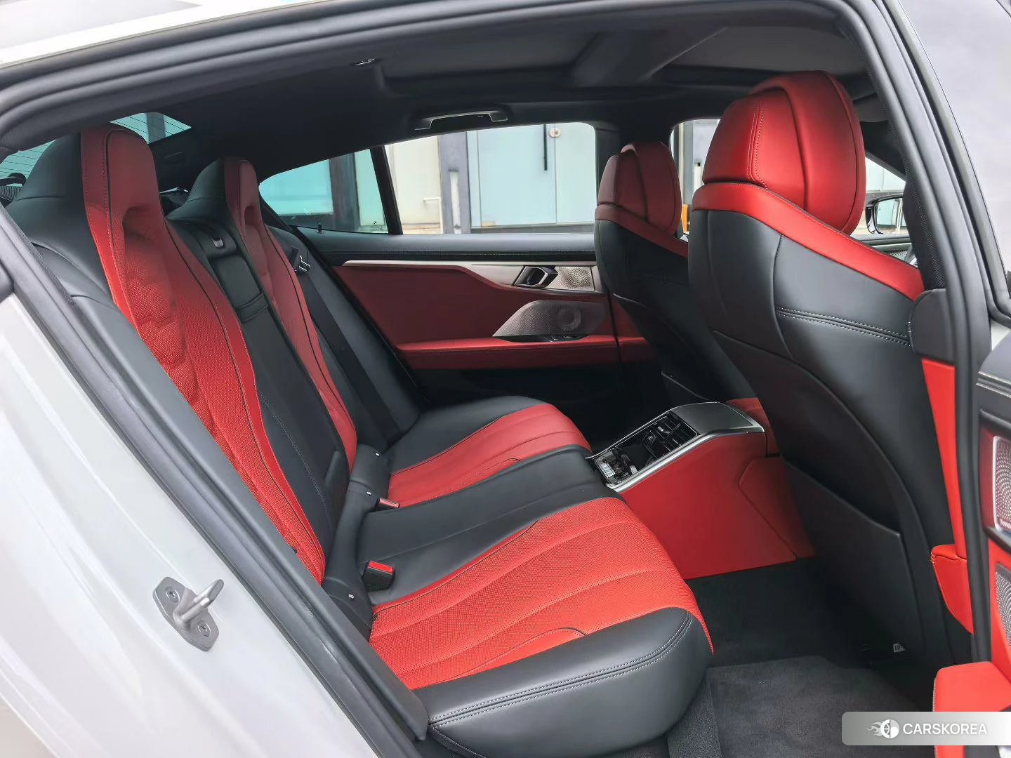 BMW 8 series 2022 Белый из Китая, фото 4