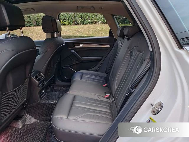 Audi Q5L 2023 Белый из Китая, фото 2